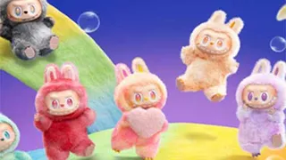 Vágj bele egy szeszélyes utazásba a Labubu Világban, egy bájos platformerben, tele rejtvényekkel és felfedezésre váró titkokkal. Vezesd a huncut Labubu-t…